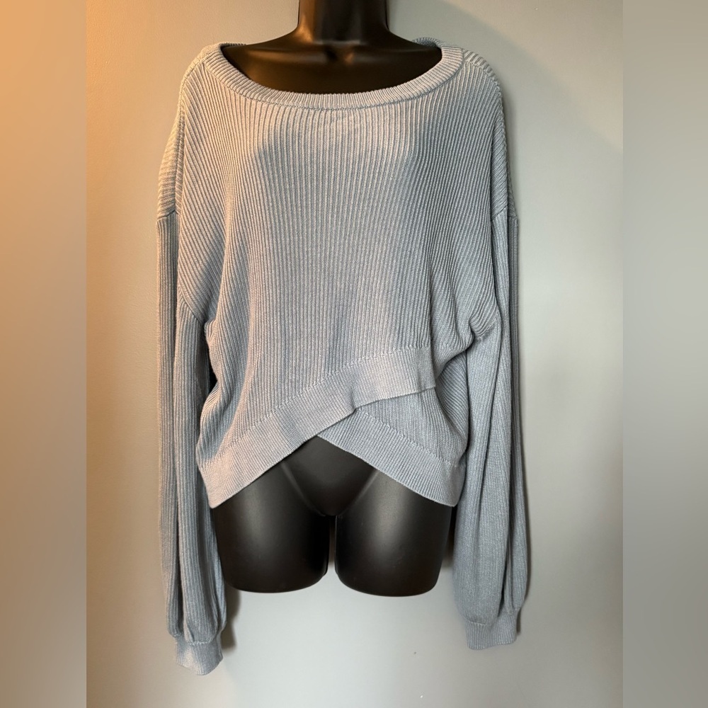 Lululemon Women's Sz 12 Reversible Crossover Sweater with Diagonal Hem Design